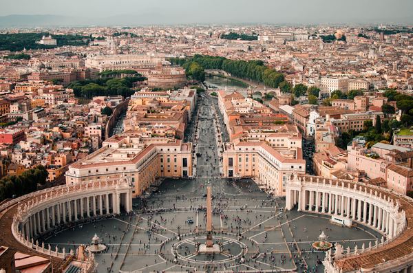 ITROM - Rome - Vatican City - caleb miller.jpg